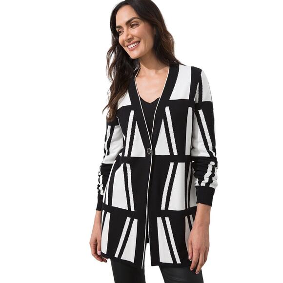 Chico's Women 2 Black White Print Single Button Classic Fit Lightweight Cardigan - Picture 2 of 5